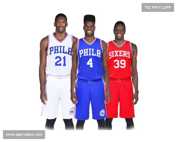 马赛队推出全新环保球衣 彰显绿色理念材料可回收再利用 马赛队推出全新环保球衣 彰显绿色理念材料可回收再利用